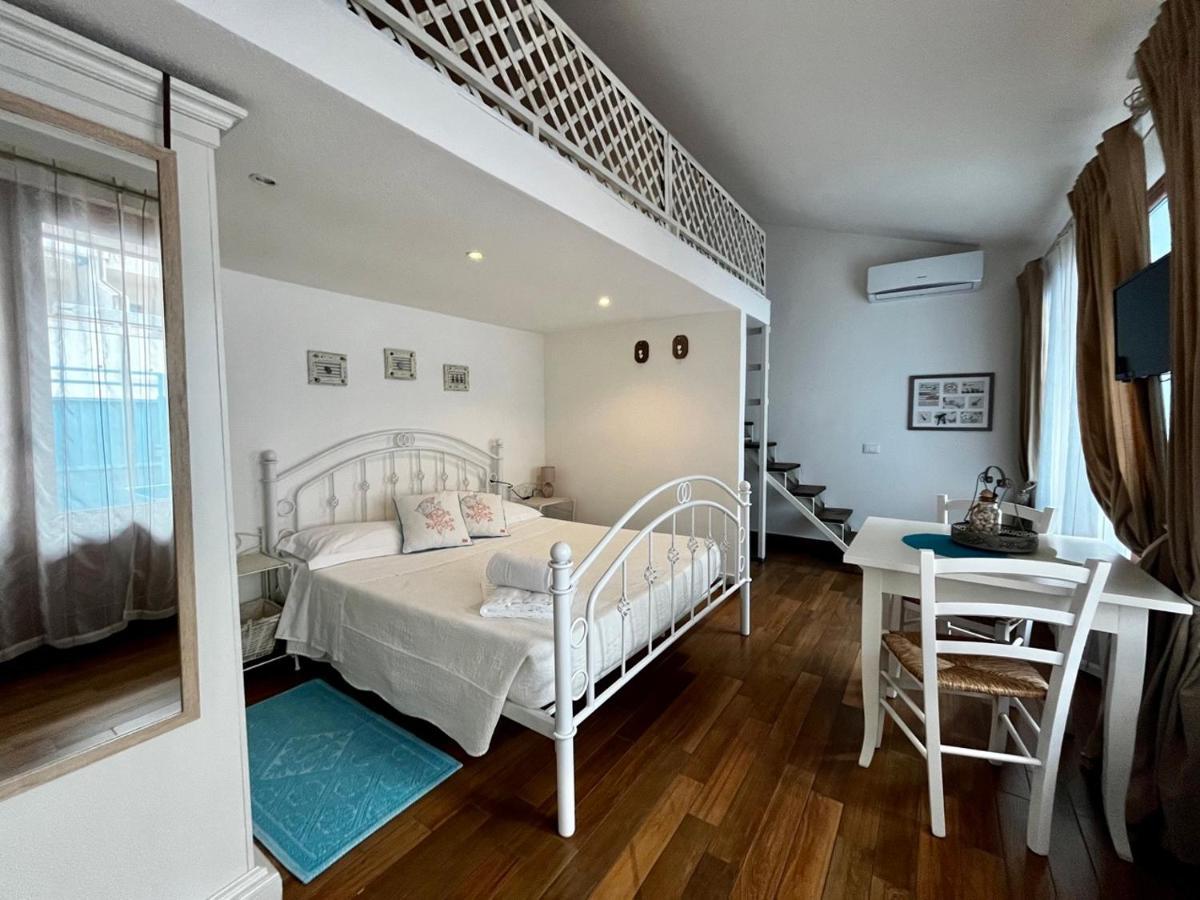 Palmasera Bed & Breakfast Cala Gonone Exterior foto